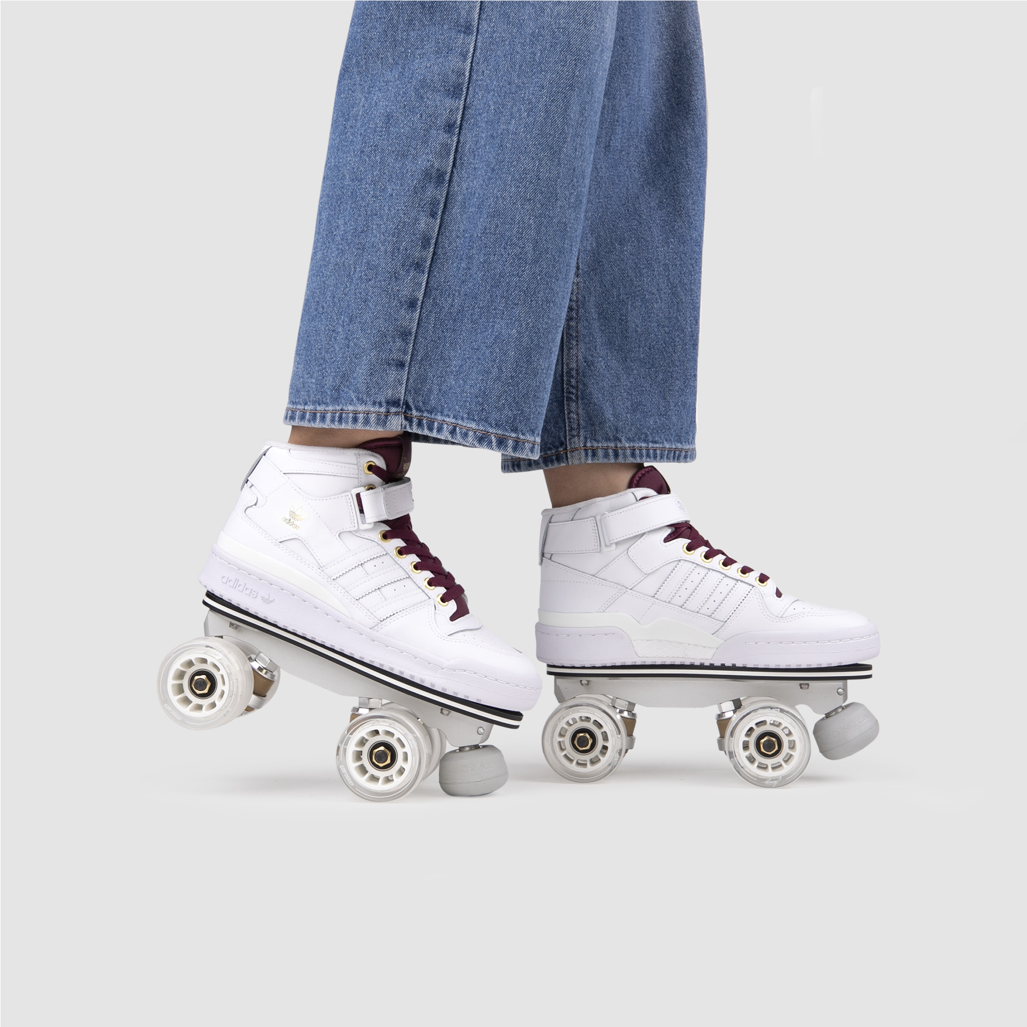 Full roller skates