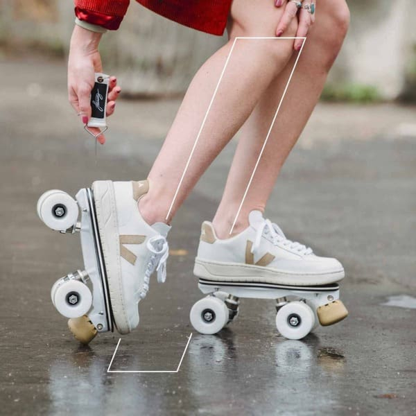 detachable-roller-skates-shoes-veja-v-12-white-dune-lifestyle