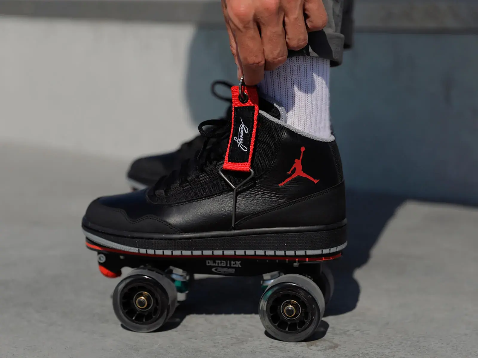roller skate with flaneurz key