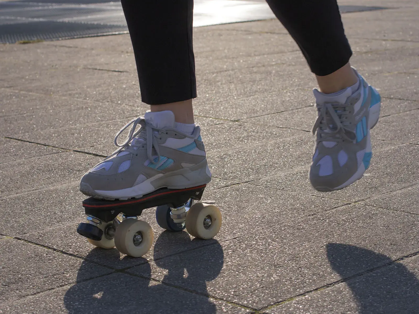 skating sneakers by flaneurz