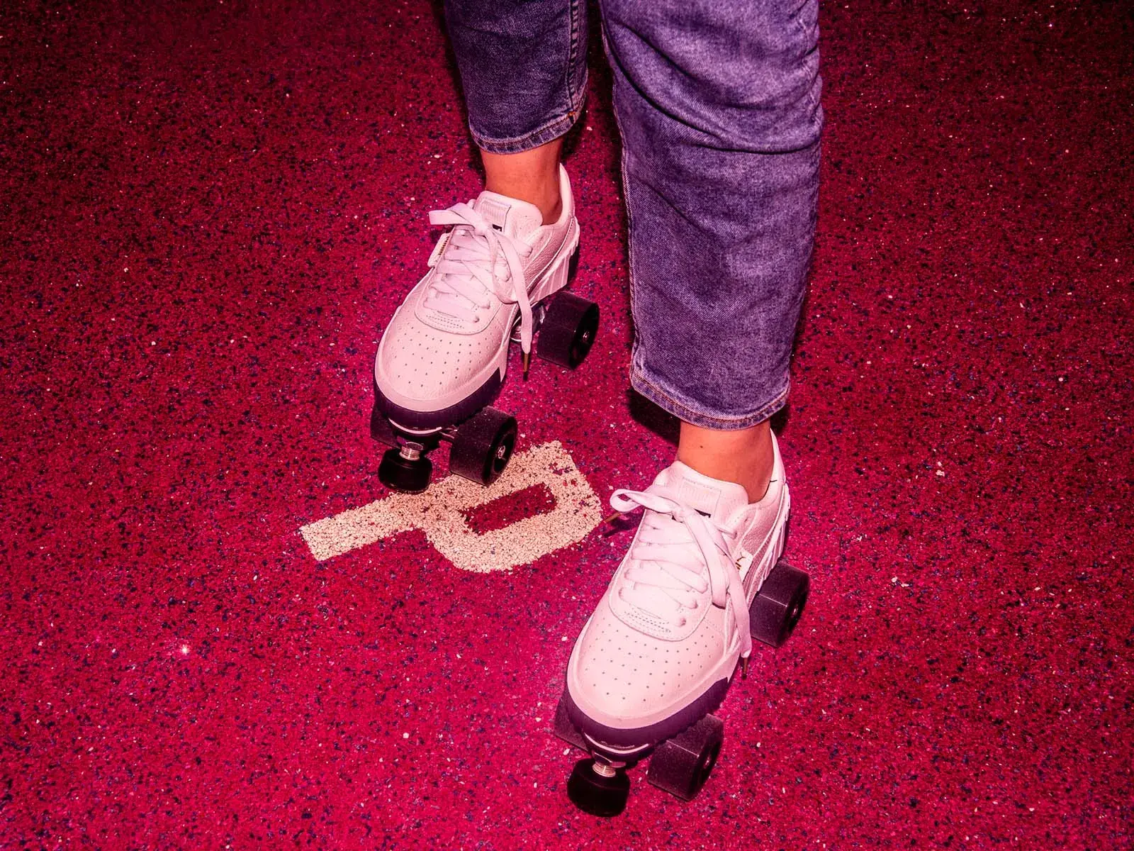 roller skates white