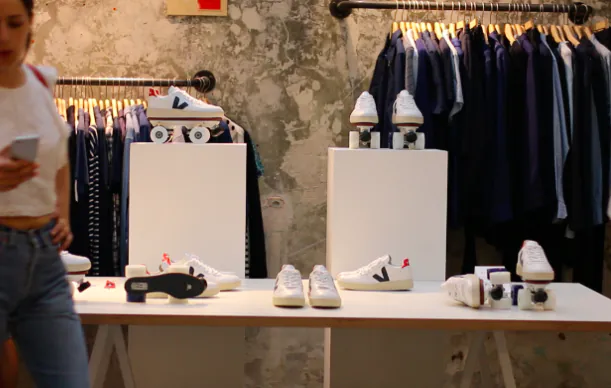 white veja sneakers transformed by flaneurz 