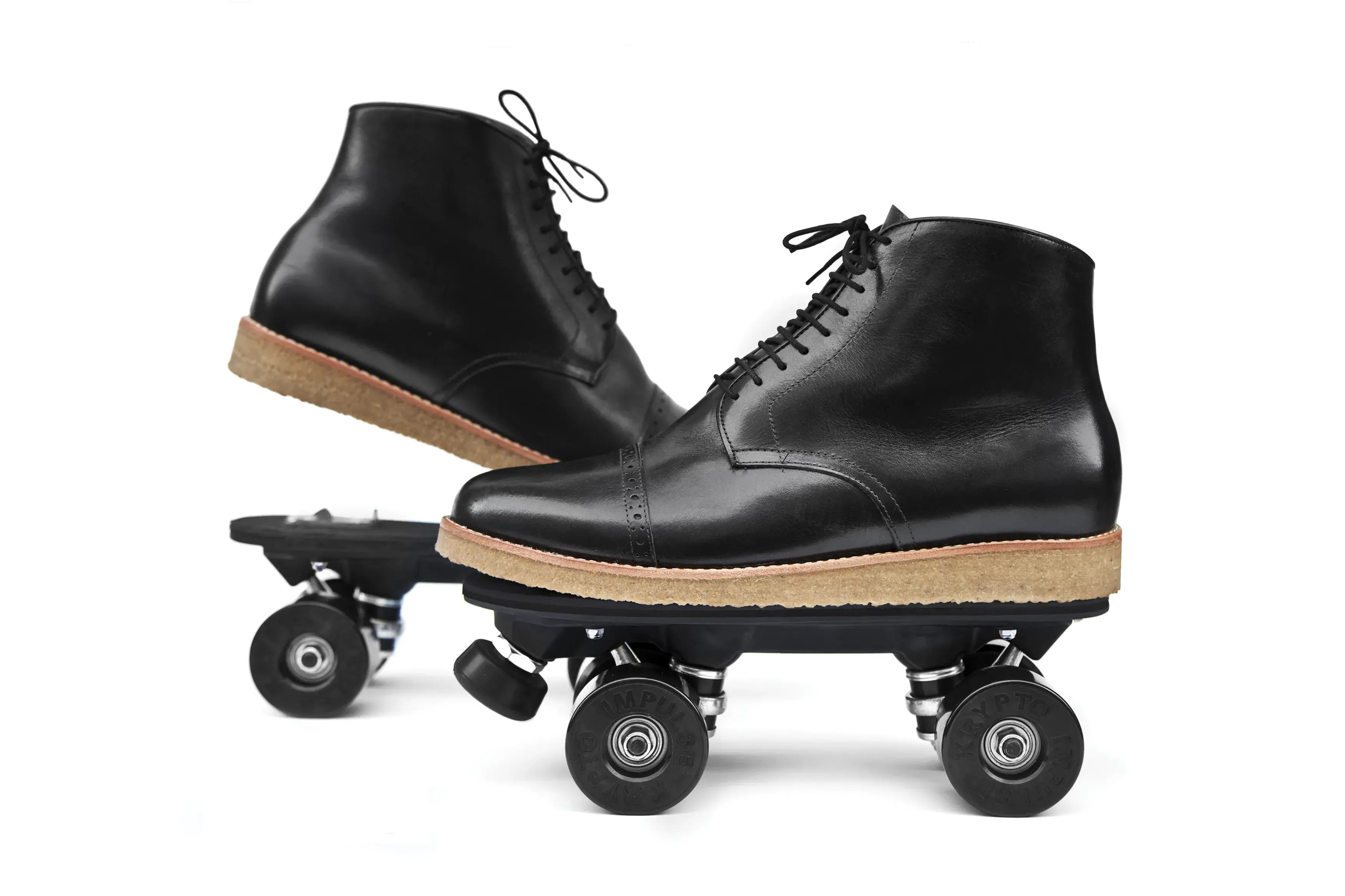 shoes transformed into roller skate by flaneurz 