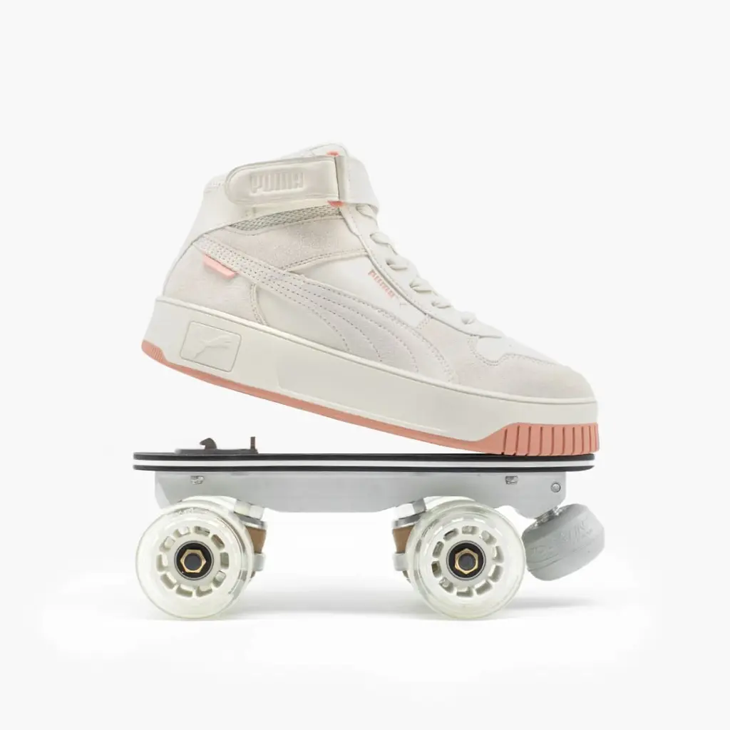 patin a roulette puma carina rose declips.webp