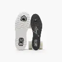 chaussures-roller-dr-martens-dante-white-semelle.webp