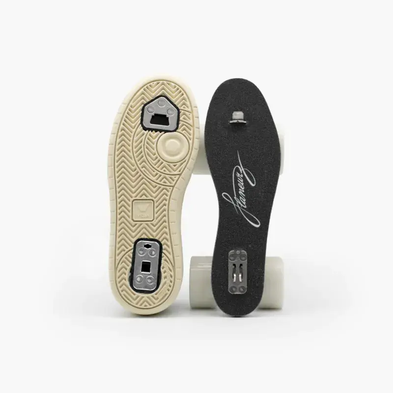 par-flaneurz-veja-v-10-low-parme-menthol-paire-semelle_1_.webp