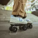 lifestyle-flaneurz_2_8_-roller-skates.webp