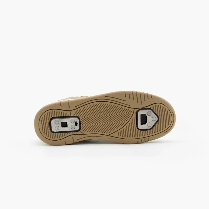cys-flaneurz-puma-180-beige-white-semelle-roller-skates.webp