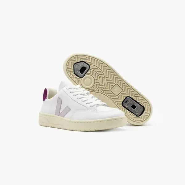 womens-roller-skates-_veja-v-12-white-parme-flaneurz-declipse-roller-skates.webp