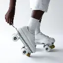flaneurz-dante-white-photo-pdp-lifestyle.webp