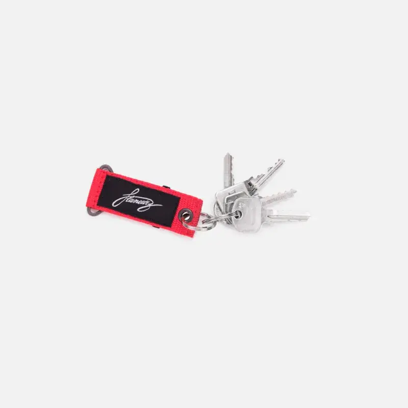flaneurz-accessoires-cles-rougejpg.webp