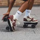 roller-skate-roues-premium-rolling-parts-black-flaneurz-lifestyle-roller-skates.webp