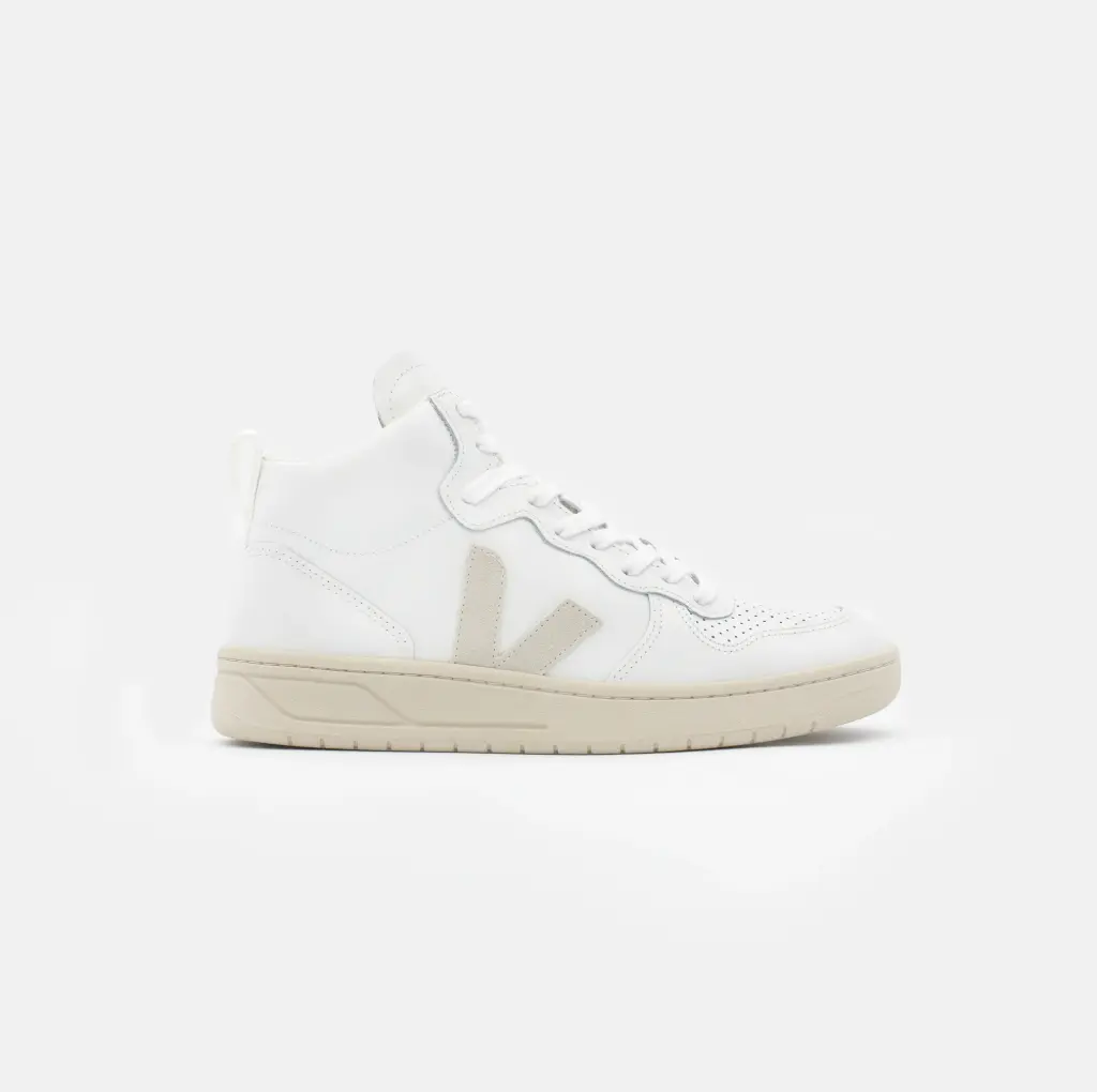 Veja V-15 White Natural