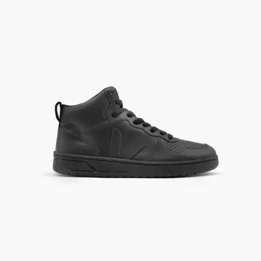 Veja V-15 Black